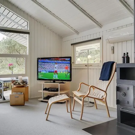 Jannick - 1-5km From The Sea By Interhome Feriehus Blåvand