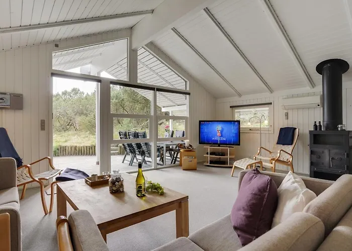 Jannick - 1-5km From The Sea By Interhome *