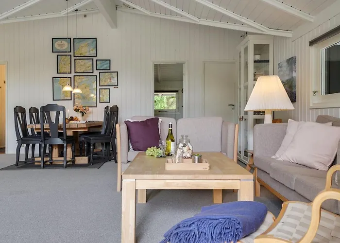 Jannick - 1-5km From The Sea By Interhome *